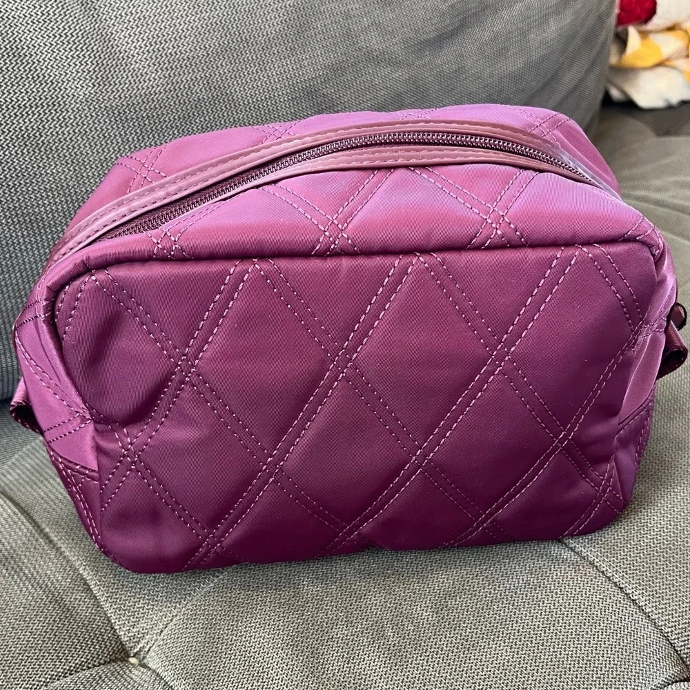 🦌🥑NWT‎ IHKWIP Cosmetic Case Pouch Quilted Merlot Purple